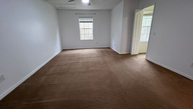 Building Photo - 17458 Stinchar Dr