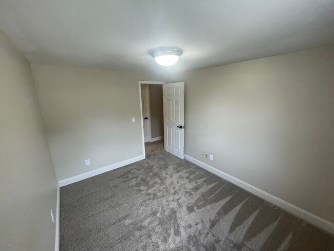 Building Photo - 8579 Renford Ct