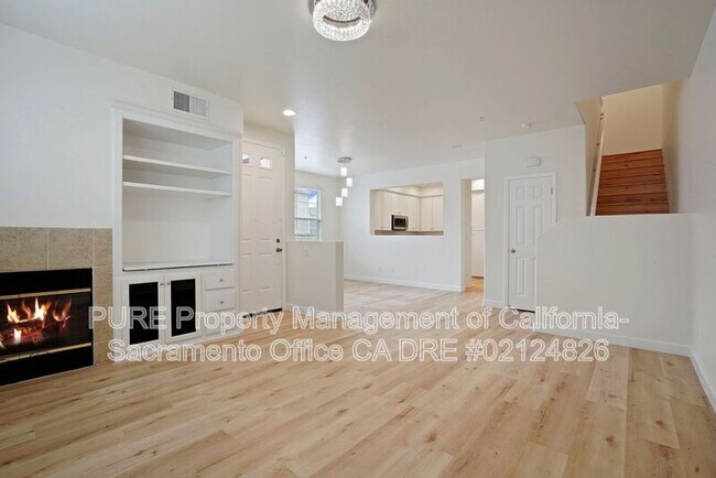 Building Photo - 8292 Crystal Walk Cir