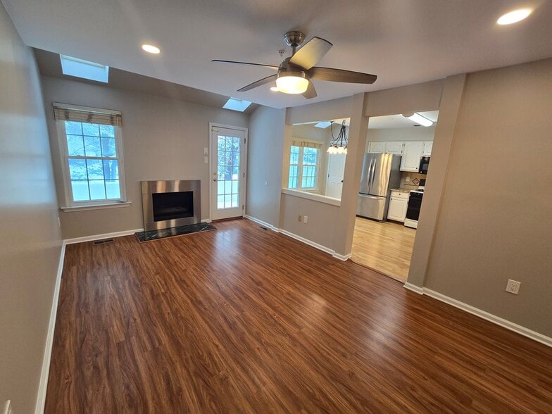 Building Photo - 1674 Rockcress Dr