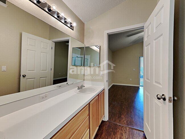 Building Photo - 14541 Weeping Elm Drive