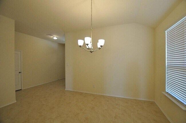 Building Photo - 23607 Legano Dr