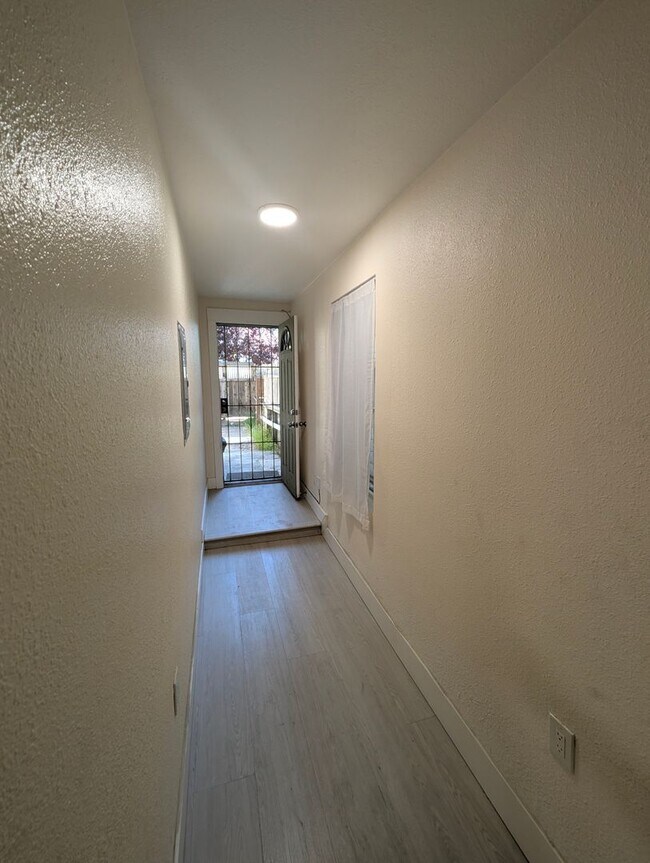 Building Photo - 776-778 20th Street