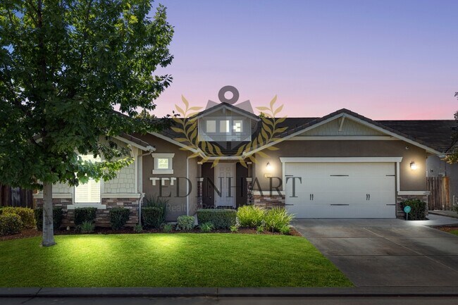 Building Photo - 1632 N Broadbent Ln