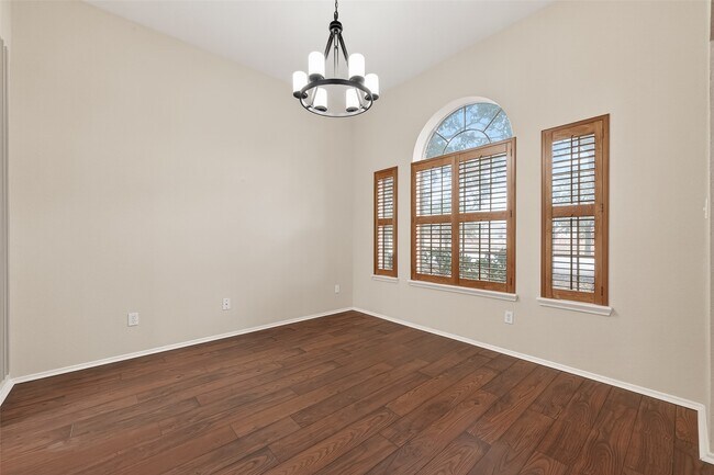 Building Photo - 23035 Canal Rd