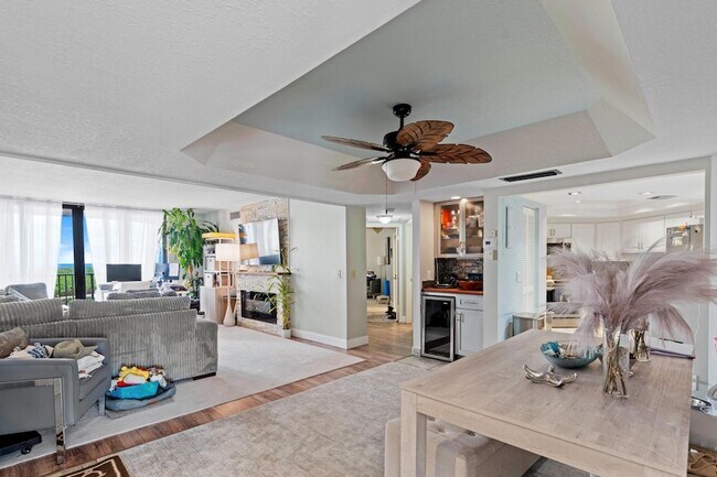 Building Photo - 3610 S Ocean Blvd