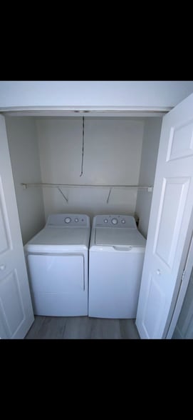 Washer and dryer included - 28 Yorkshire Rd