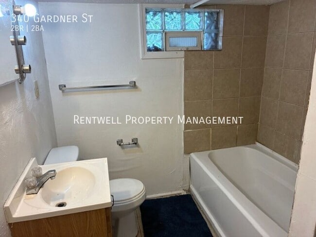 Building Photo - 340 Gardner St