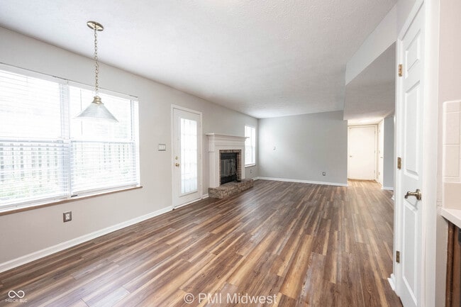 Building Photo - 860 Sable Ridge Dr