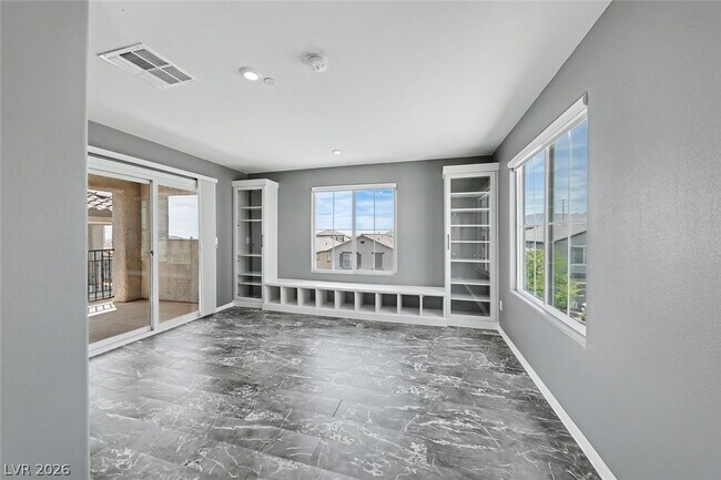 Building Photo - 10634 Sariah Skye Ave
