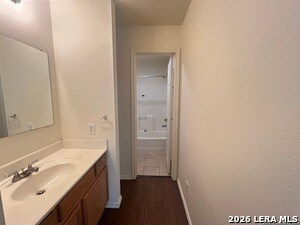 Building Photo - 5032 Anacacho St