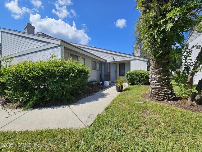 Building Photo - 1107 Sea Hawk Dr