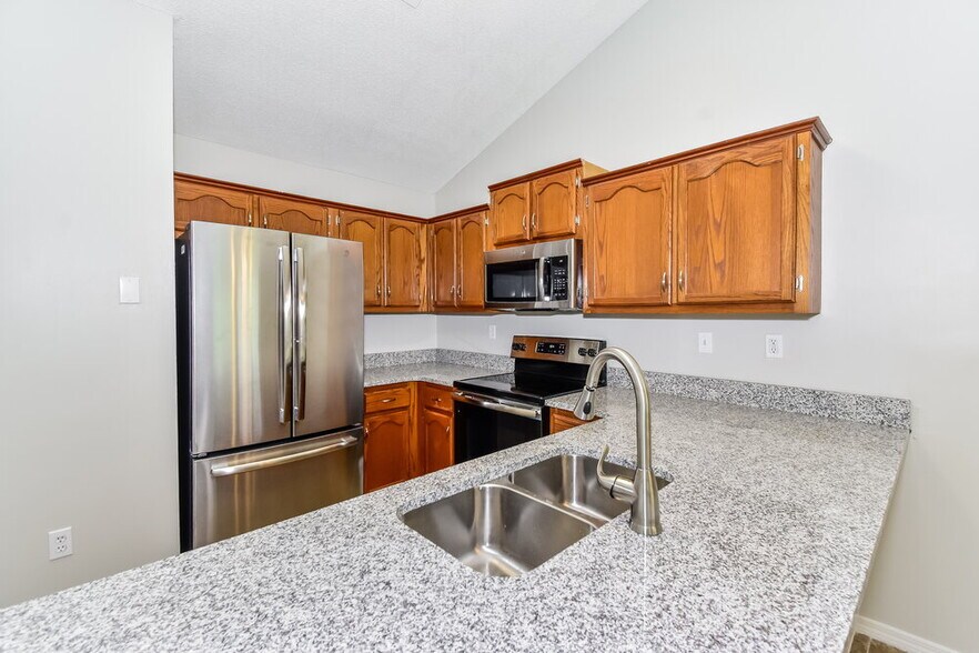 Building Photo - 10368 Palmer Cove
