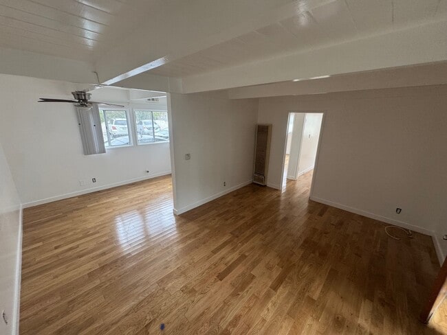 Floorplan - 5415-5469 San Vicente Blvd.