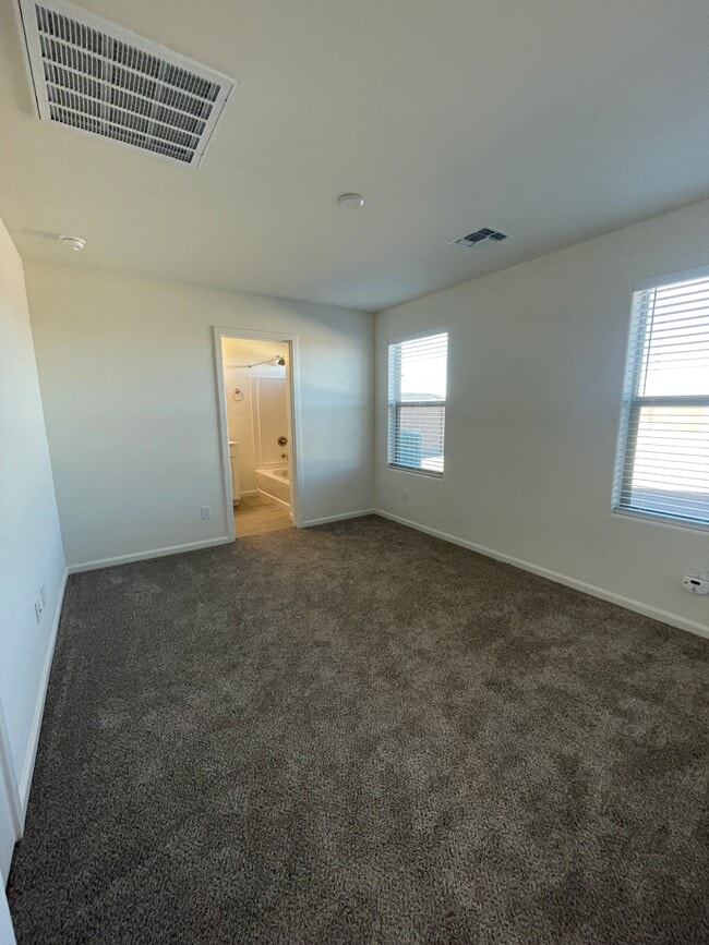 Building Photo - 1118 Helsing Rd