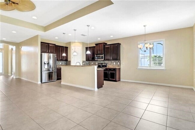 Building Photo - SE Cape Coral Single Family Home