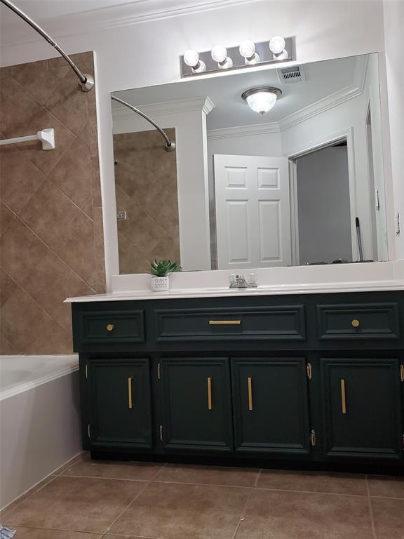 Building Photo - 6811 Independence Blvd