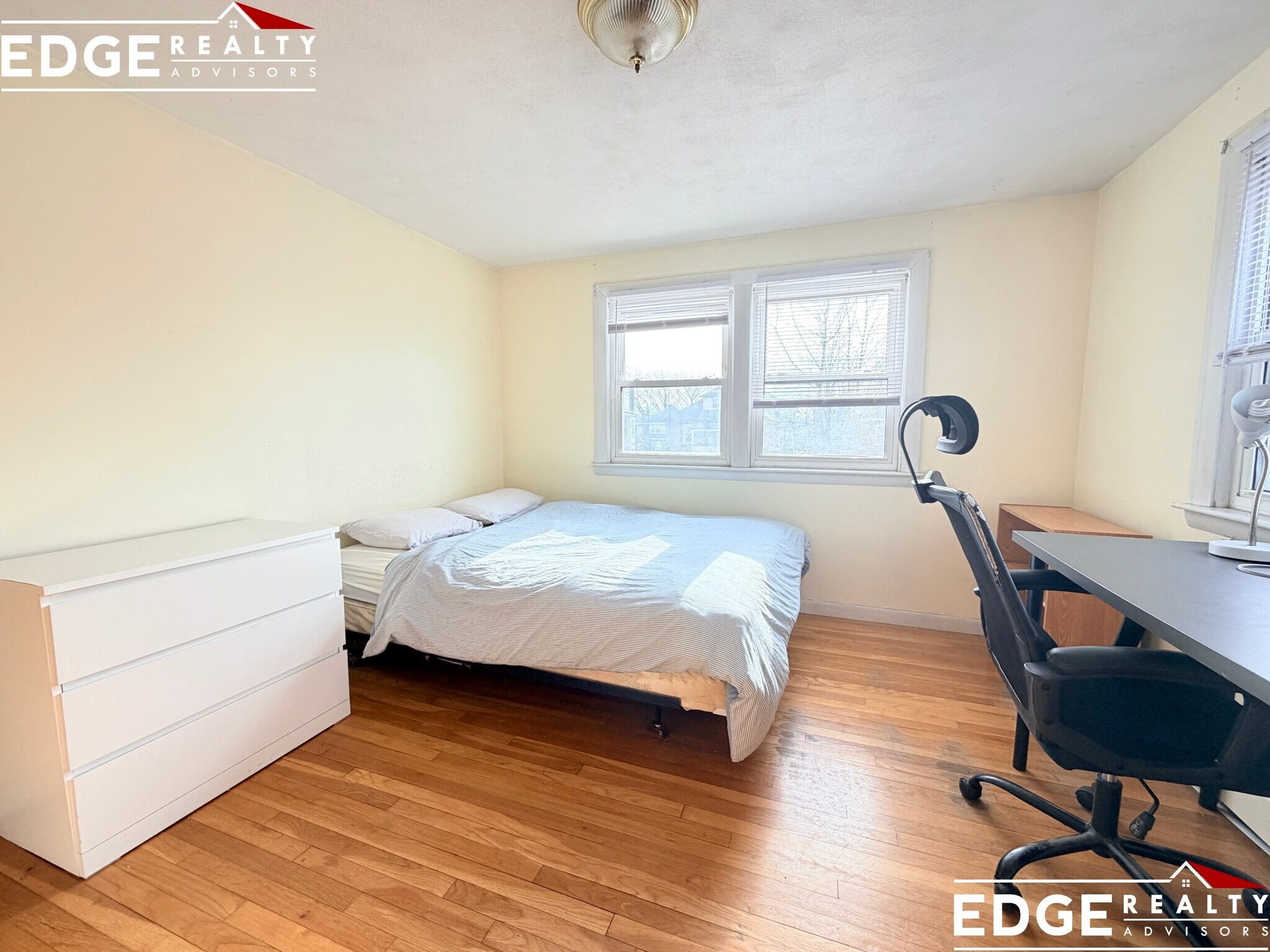 Building Photo - 94 Nottinghill Rd