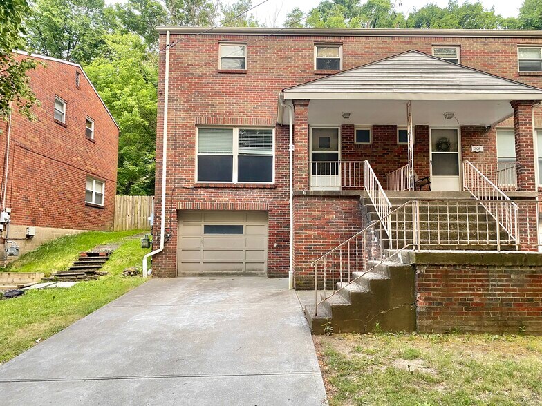 Building Photo - 210 Mount Lebanon Blvd