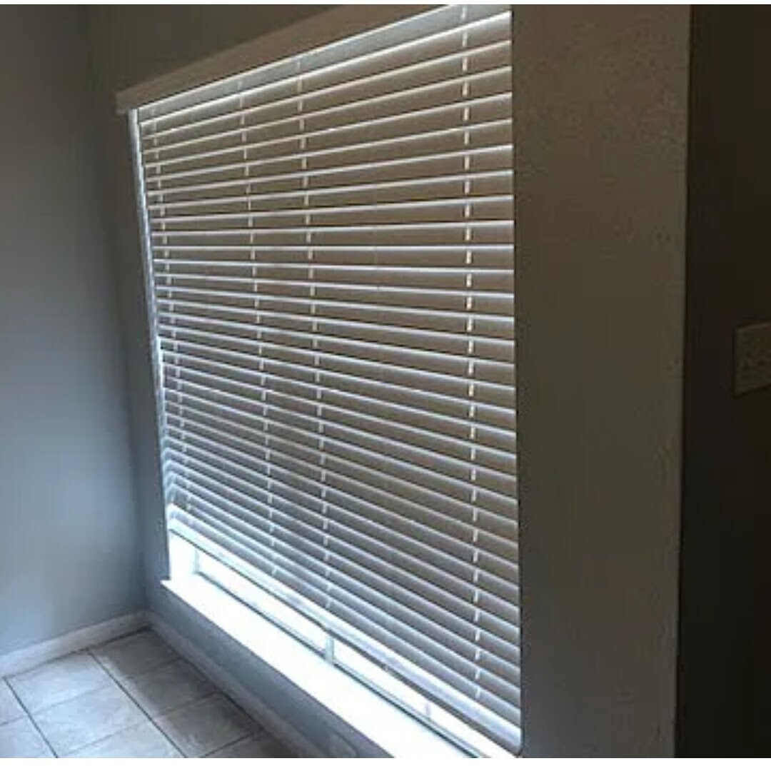 Building Photo - 3506 Cove View Blvd