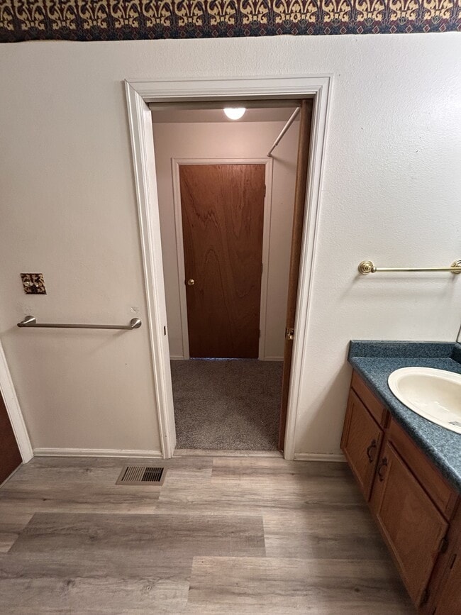 Building Photo - 954 Brant Hollow Ct