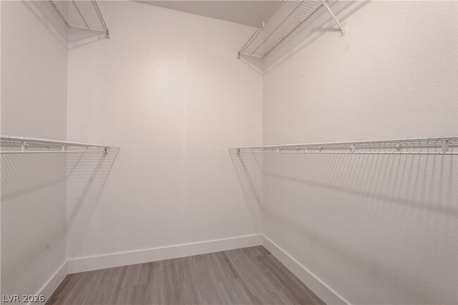 Building Photo - 3060 Tarpon