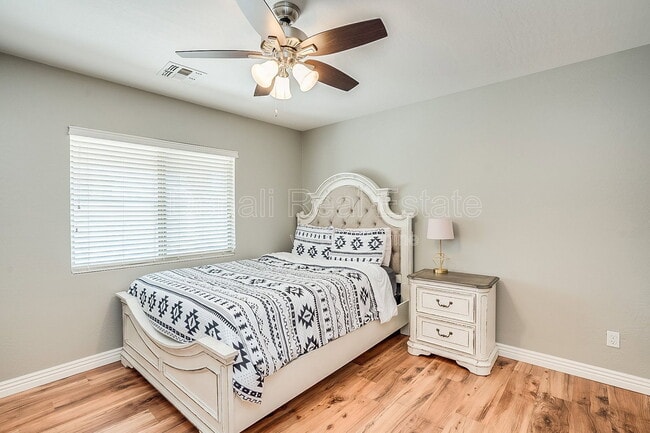 Building Photo - 7543 E Kael Cir