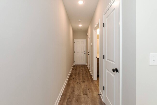 Building Photo - Brand NEW Three Bedroom Home!