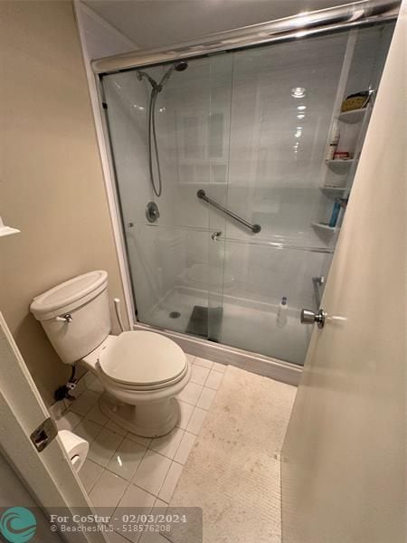 Building Photo - 3499 Oaks Way