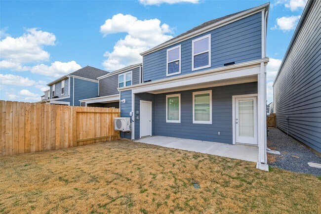 Building Photo - 3539 Shearwater St