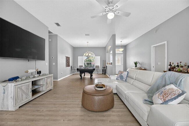Building Photo - 816 Golf Island Dr