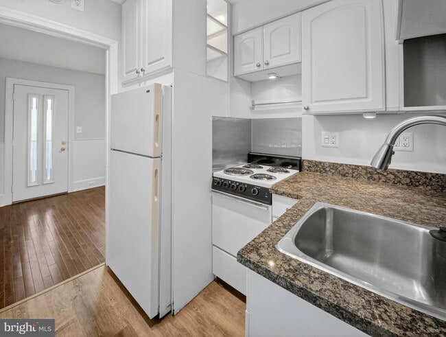 Building Photo - 1765 U St NW