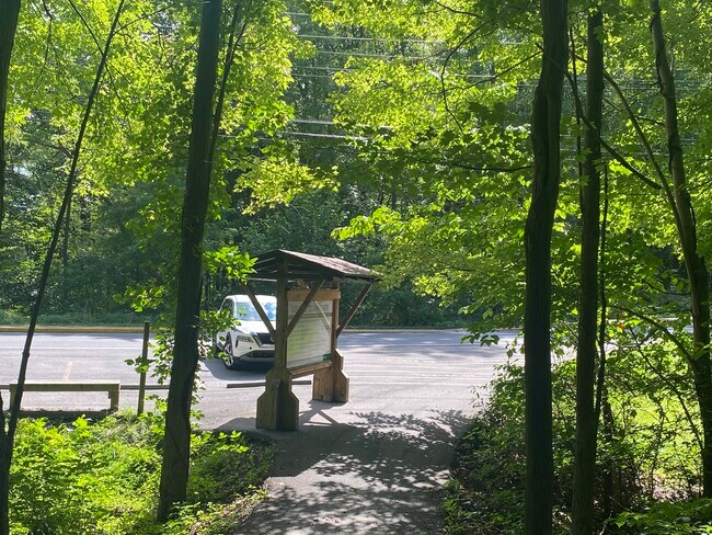 Walking/ running trails within 5 block - 817 Elysian Ave