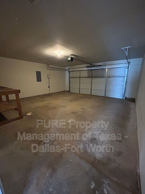 Building Photo - 1714 Ryanfeld Dr