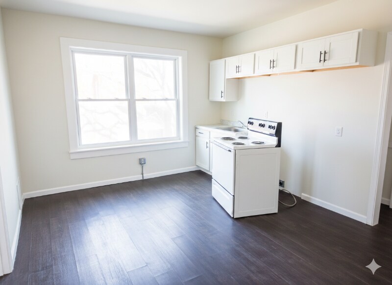 Building Photo - 4746 Nebraska Ave