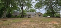 Building Photo - 1117 Appian Way