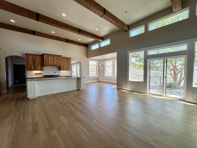 Building Photo - Luxury Living in StarView Estates - 4.98 A...