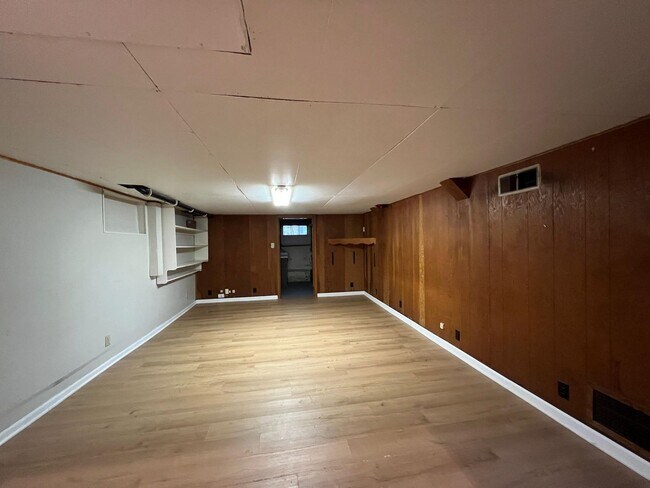 Building Photo - 6170 Mentor Park Blvd