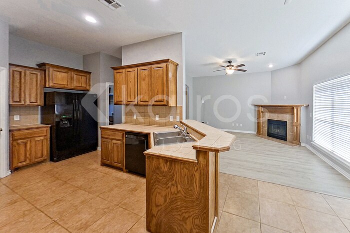 Building Photo - 12784 SE 21st Ct