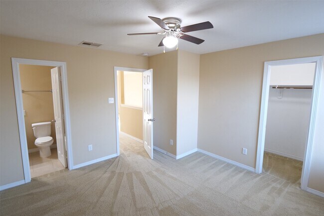 Building Photo - 27131 Danbridge Gulch Ln