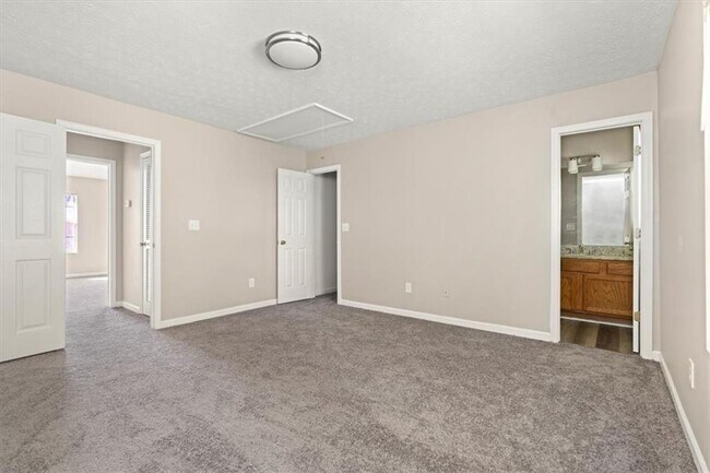 Building Photo - 5696 Windfall Ln