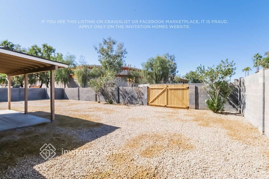 Building Photo - 3118 N Pleasant Dr
