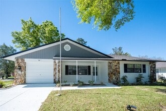 Building Photo - 68 W Sugarberry Ln