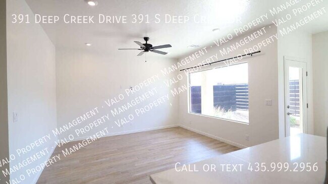 Building Photo - 391 Deep Crk Dr