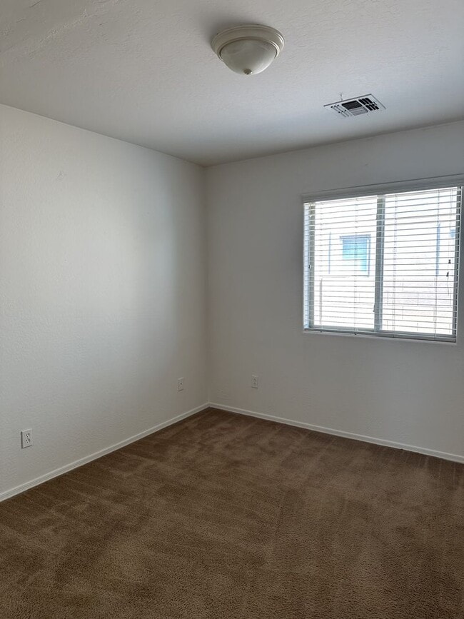 Building Photo - The Villages of Queen Creek rental home!