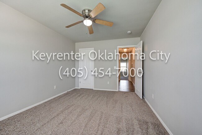 Building Photo - Modern Single Family Home in El Reno, OK!