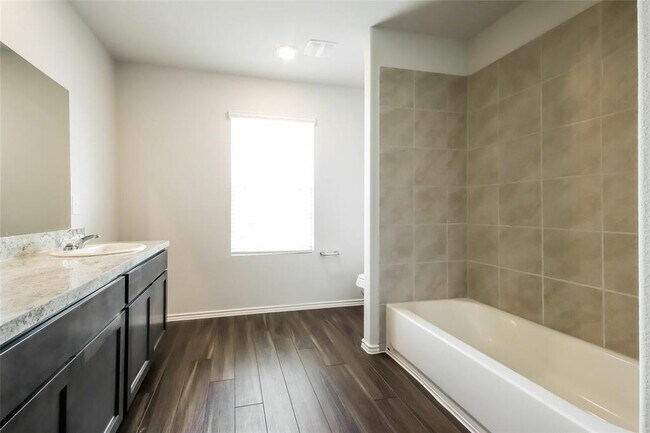 Building Photo - 13589 White Ibis St