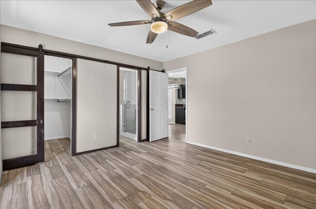 Building Photo - 4109 Fonvilla Cir