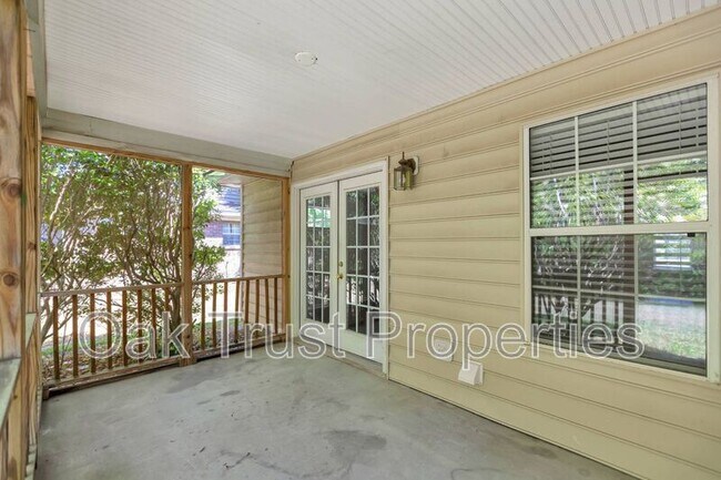 Building Photo - 2284 Kings Gate Ln