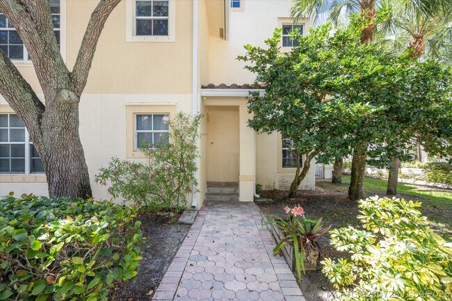 Building Photo - 4822 Chancellor Dr
